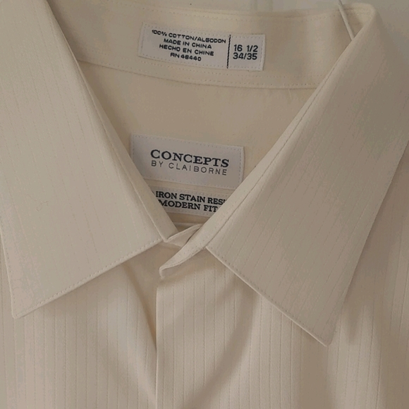 16.5 34-35 Cream dress shirt - Picture 2 of 3